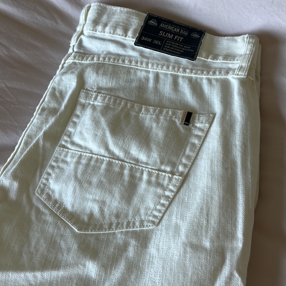 Men’s American Rag Slim Fit Denim 34W 32L NWT!